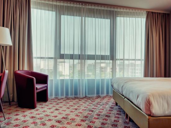 Фото Amedia Amsterdam Airport, Trademark Collection by Wyndham