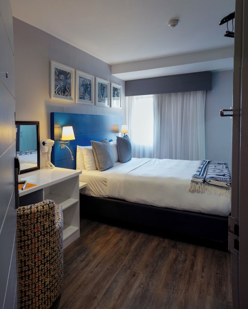 Фото отеля 3