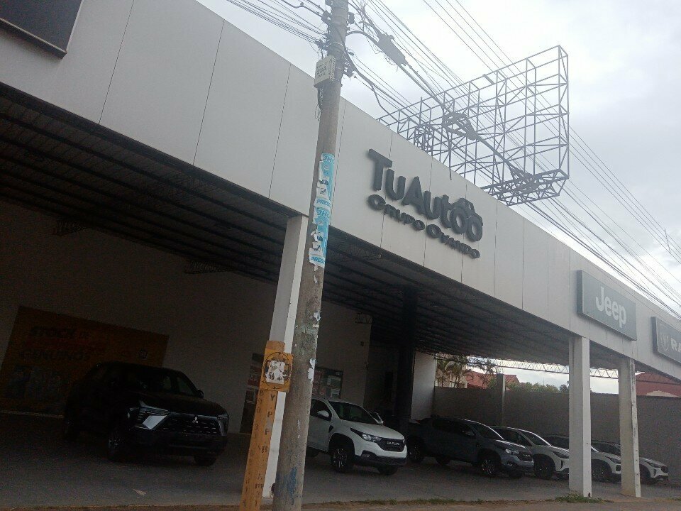 Car dealership TuAutoo, Santa Cruz de la Sierra, photo