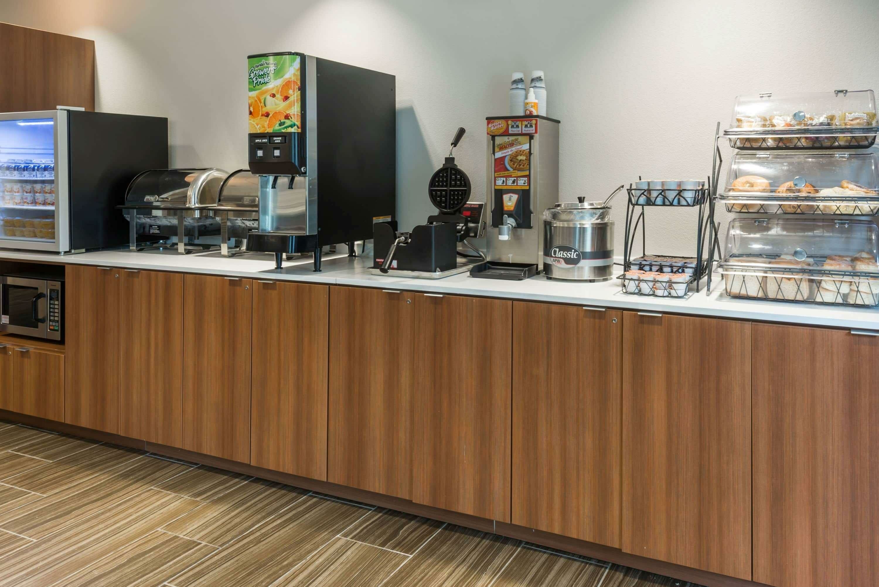 Фото Microtel Inn & Suites by Wyndham Altoona