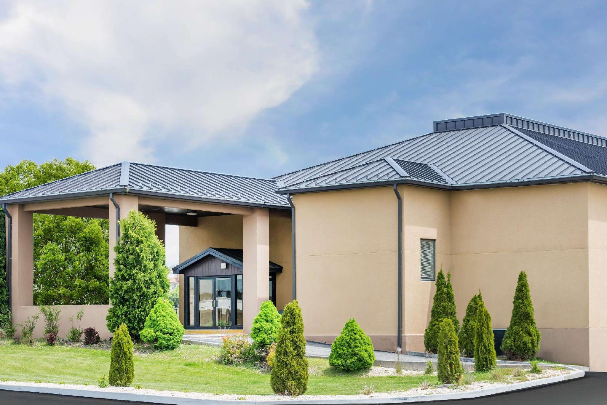 Фото отеля 2