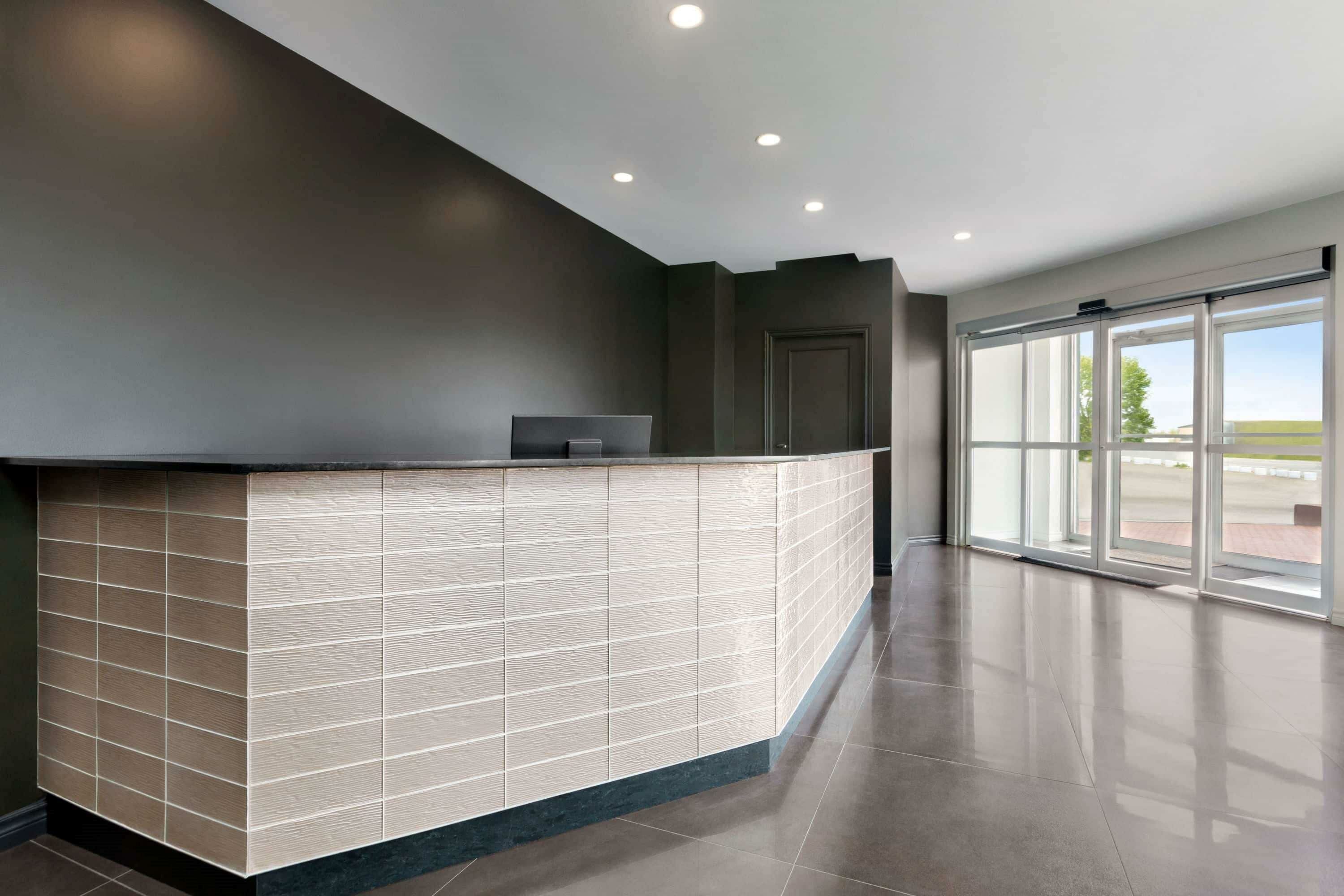 Фото Travelodge by Wyndham Rigaud