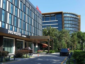 Гостиница Ibis Almaty Jetisu