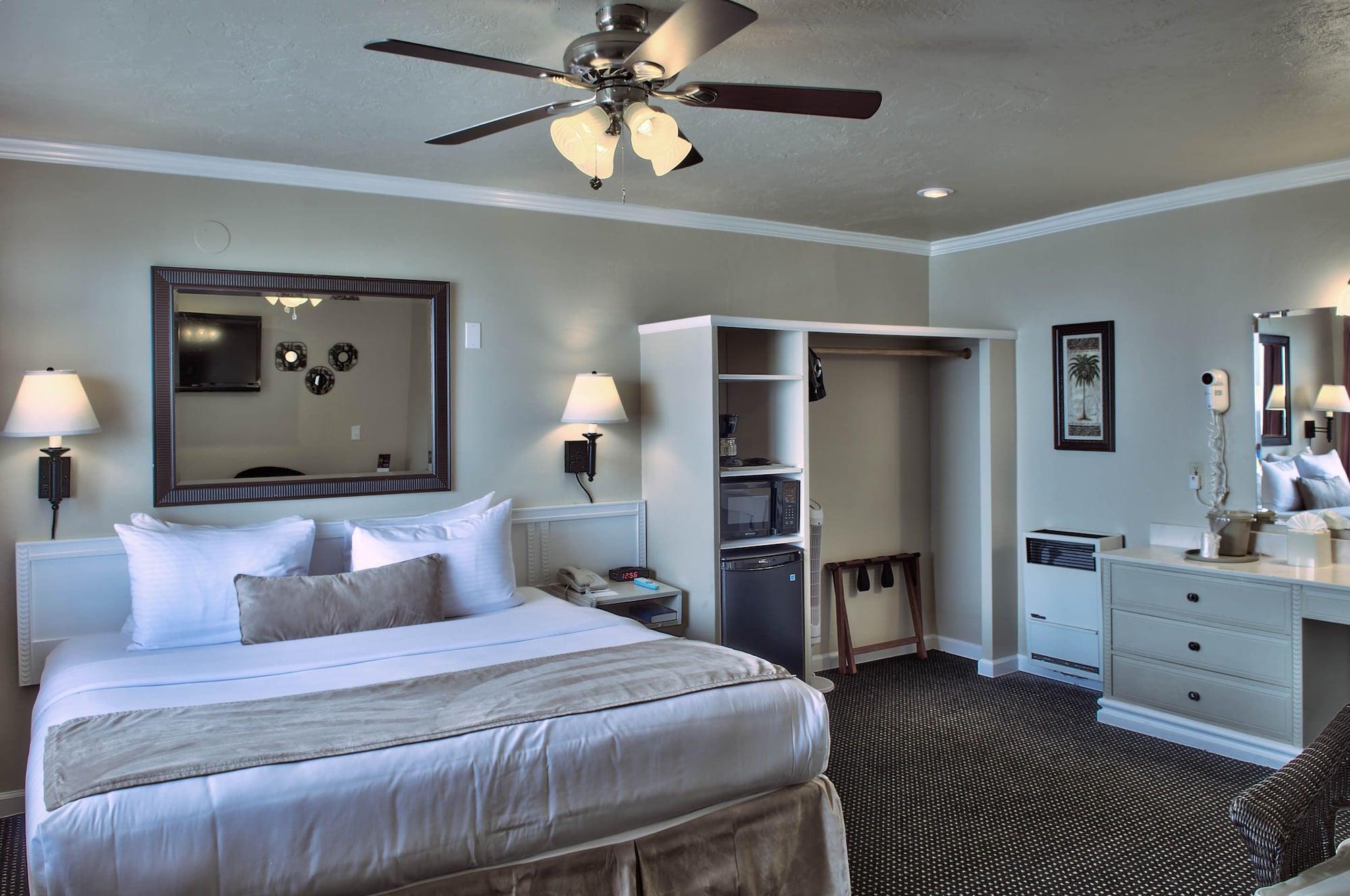 Фото Lovers Point Inn