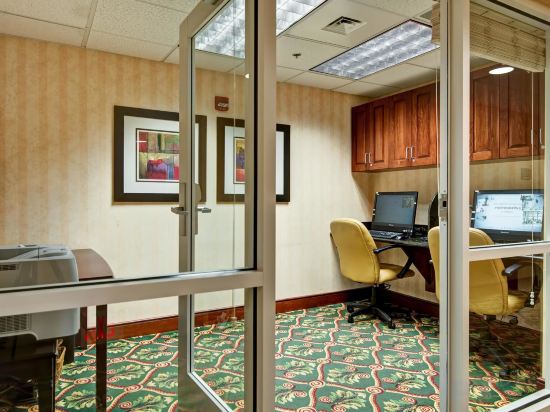 Фото Homewood Suites by Hilton Fort Collins