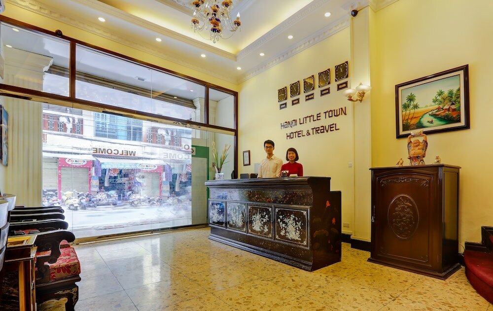 Фото Hanoi Little Town Hotel