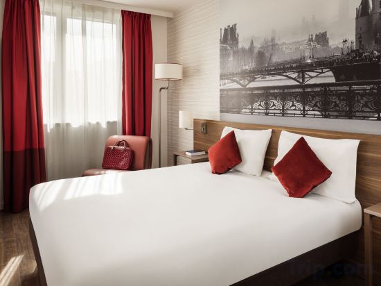 Фото Aparthotel Adagio la Défense Courbevoie