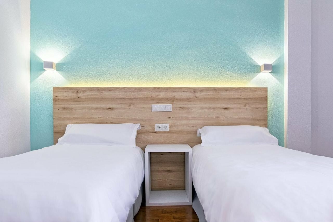 Фото Hotel Torremolinos Centro