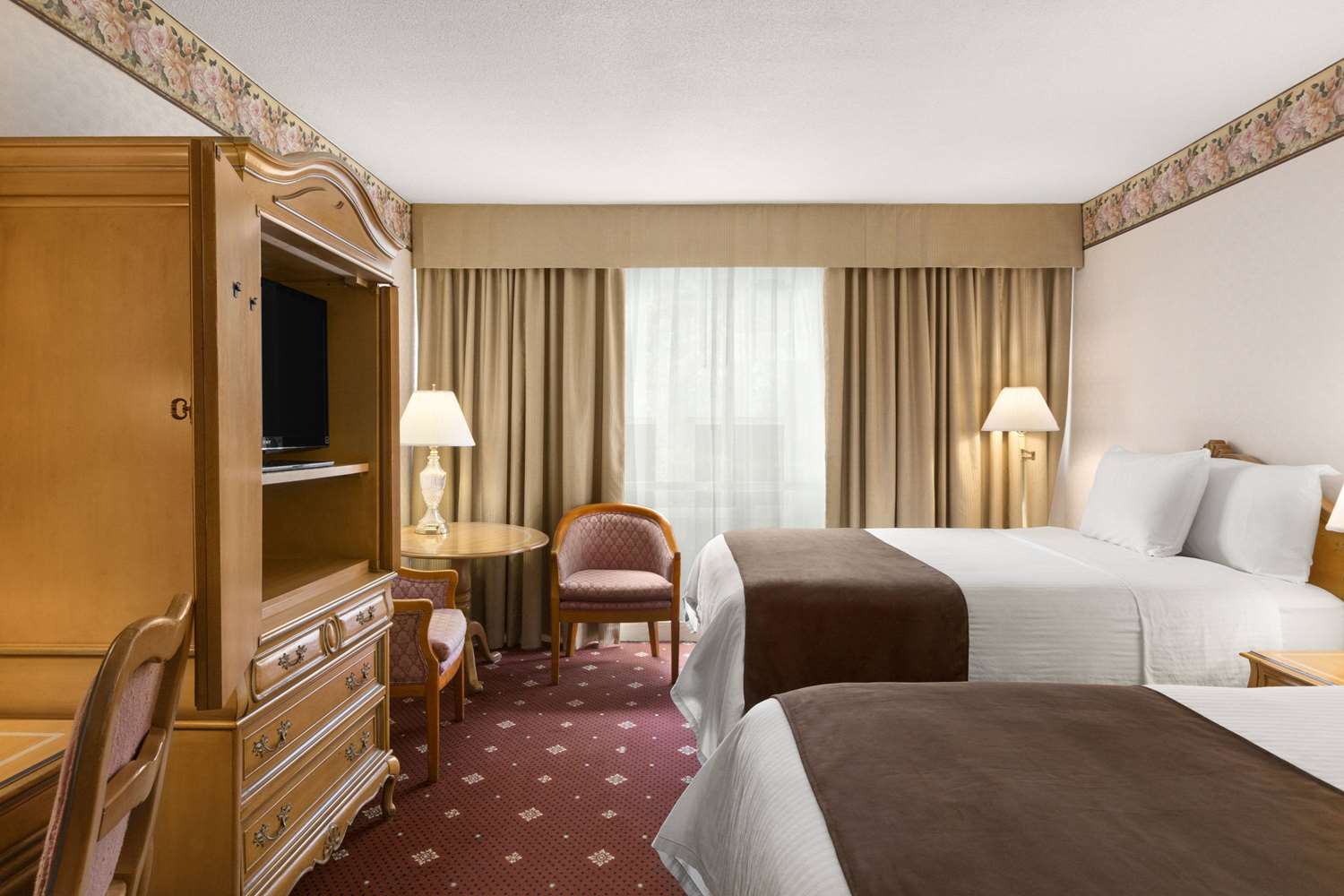 Фото Travelodge Fallsview Hotel