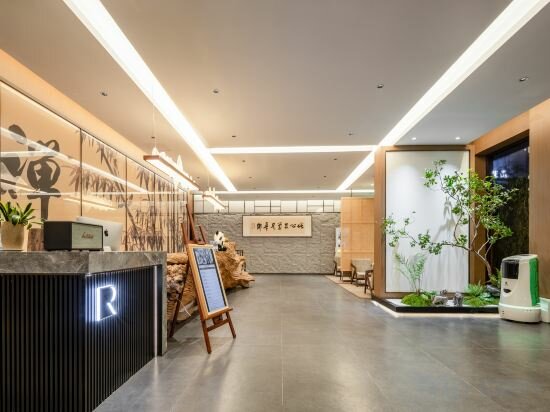 Фото At Heart Zen Hotel