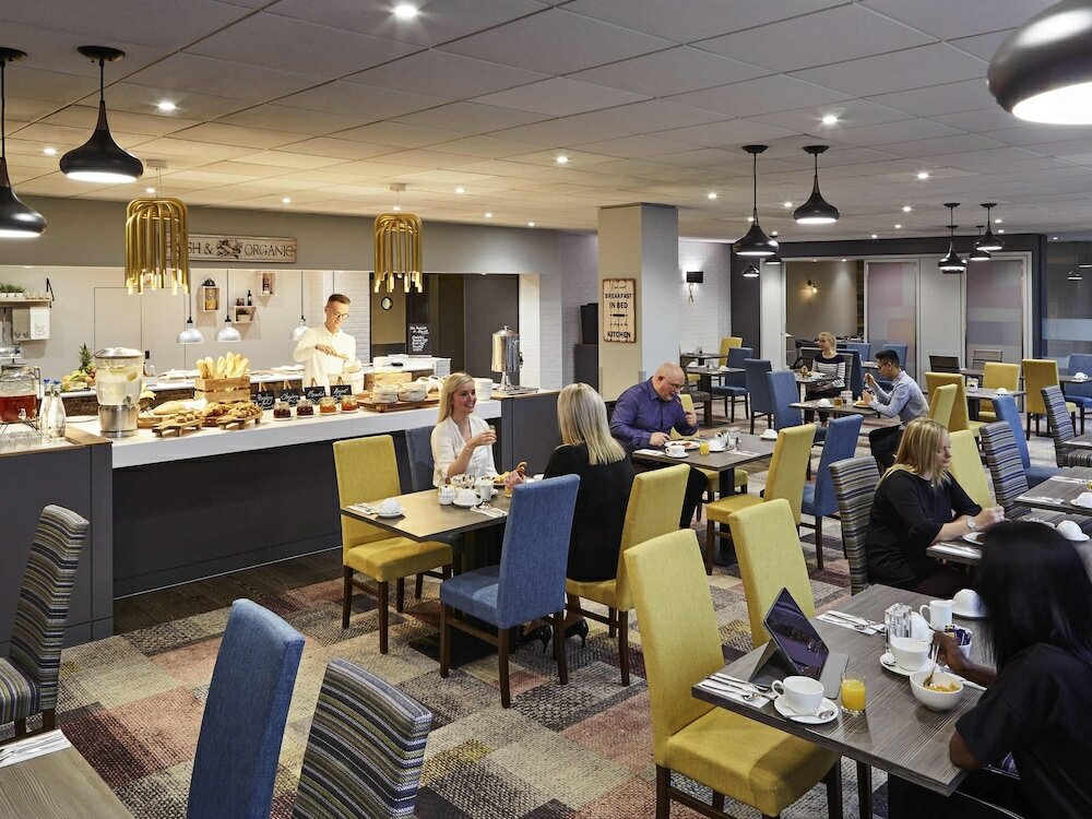Фото Novotel Wolverhampton