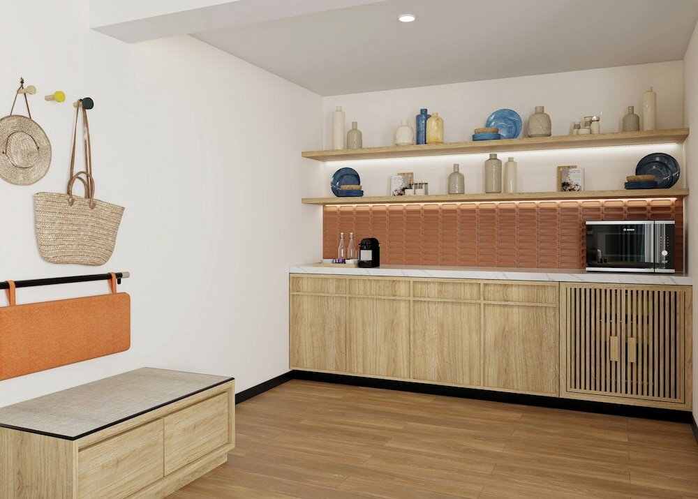 Фото Talk of the Town Hotel and Beach Club