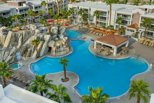 Внешний вид отеля Palm Canyon Resort в Палм-Спрингс, фото 3