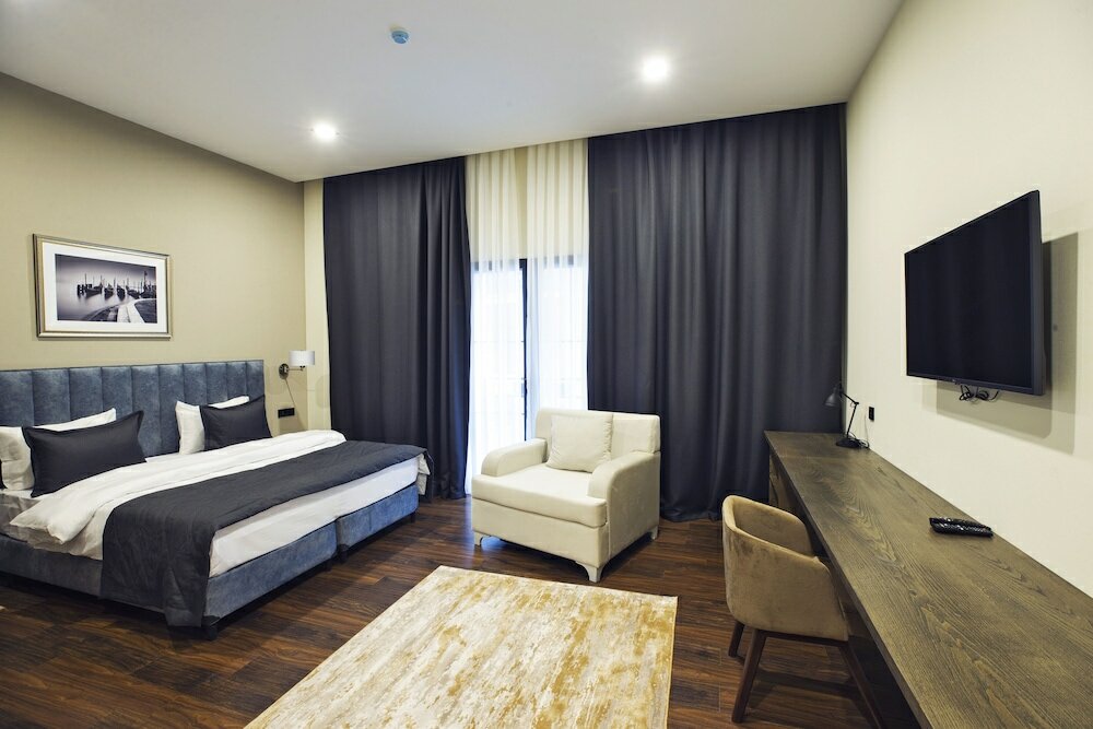 Фото Port Rivoli Baku Hotel