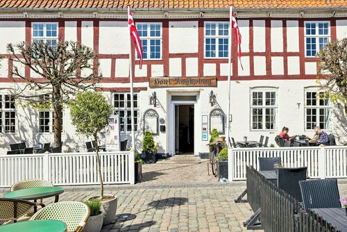 Внешний вид отеля Hotel Ringkjøbing в Рингкёбинге, фото 1