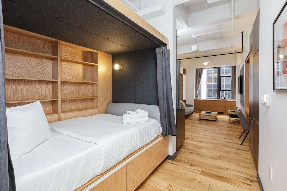 Фото Placemakr Wall Street