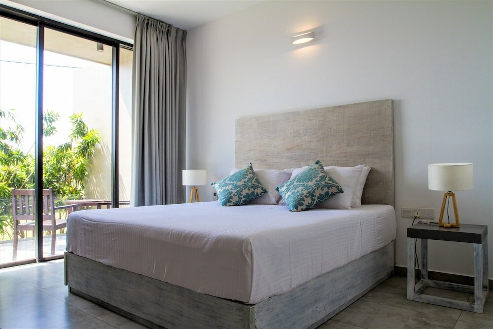 Фото Lazy Koala Hostel - Adults Only