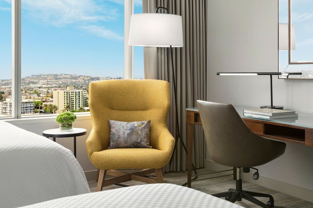 Фото The Westin Long Beach