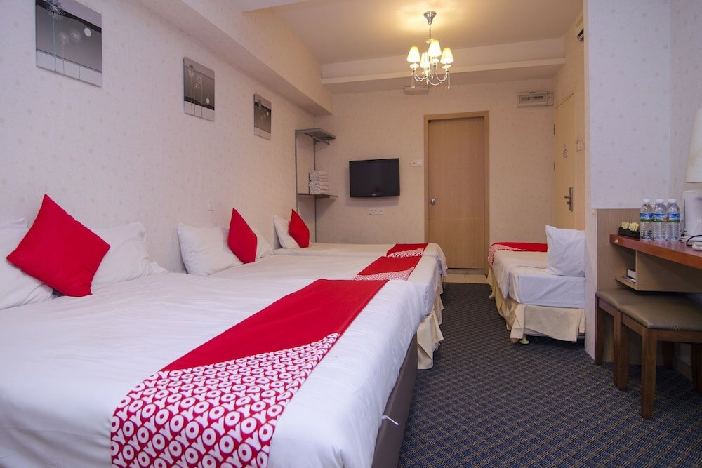 Фото The Crown Borneo Hotel
