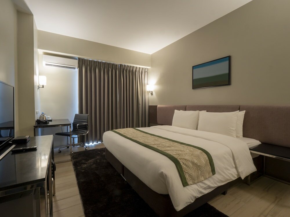 Фото Sequoia Hotel Manila Bay