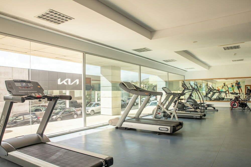 Фото VIP Executive Azores Hotel