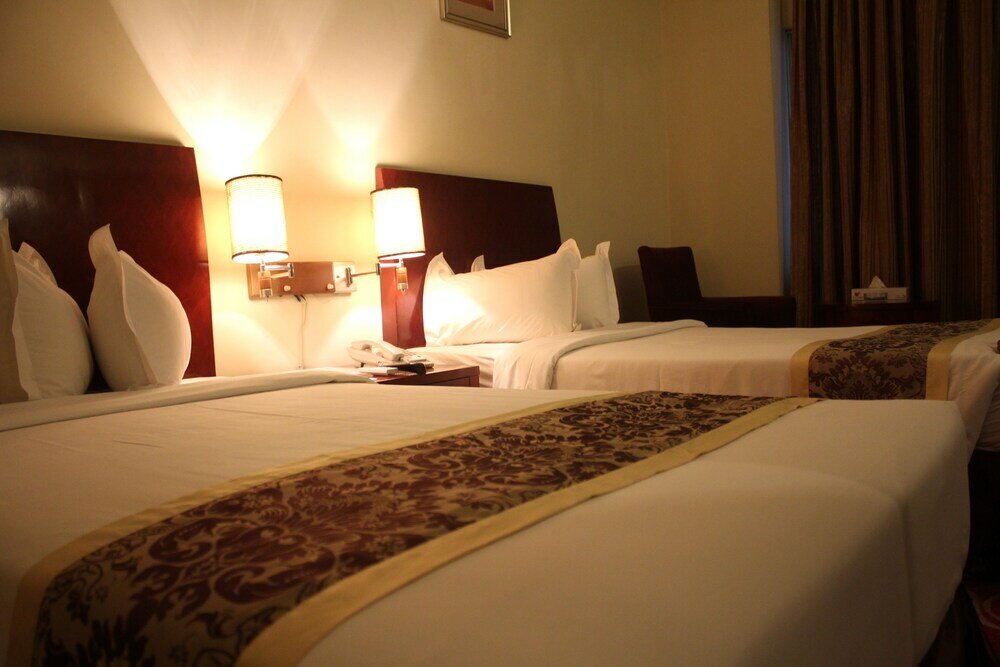 Фото Hotel Bengal Inn