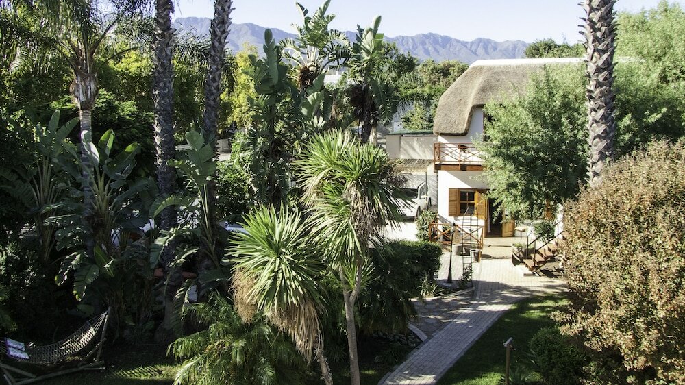 Фото Gubas De Hoek meet eat sleep