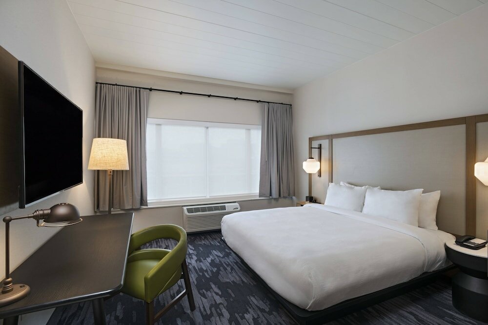 Фото Fairfield Inn & Suites by Marriott St. Louis Downtown