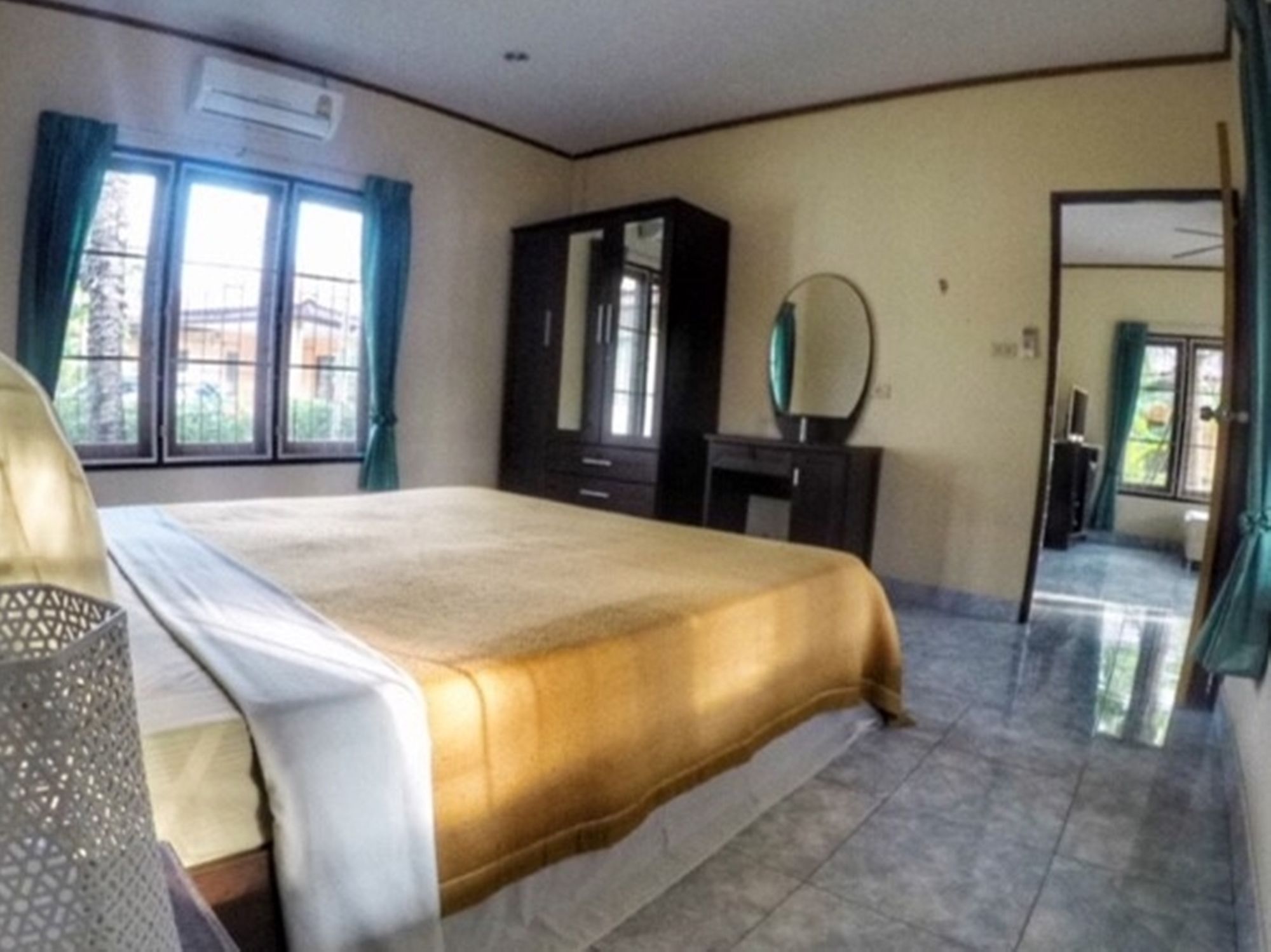 Фото Busaba House