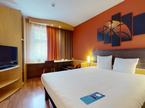 Внешний вид отеля Ibis Bratislava Centrum в Братиславе, фото 3