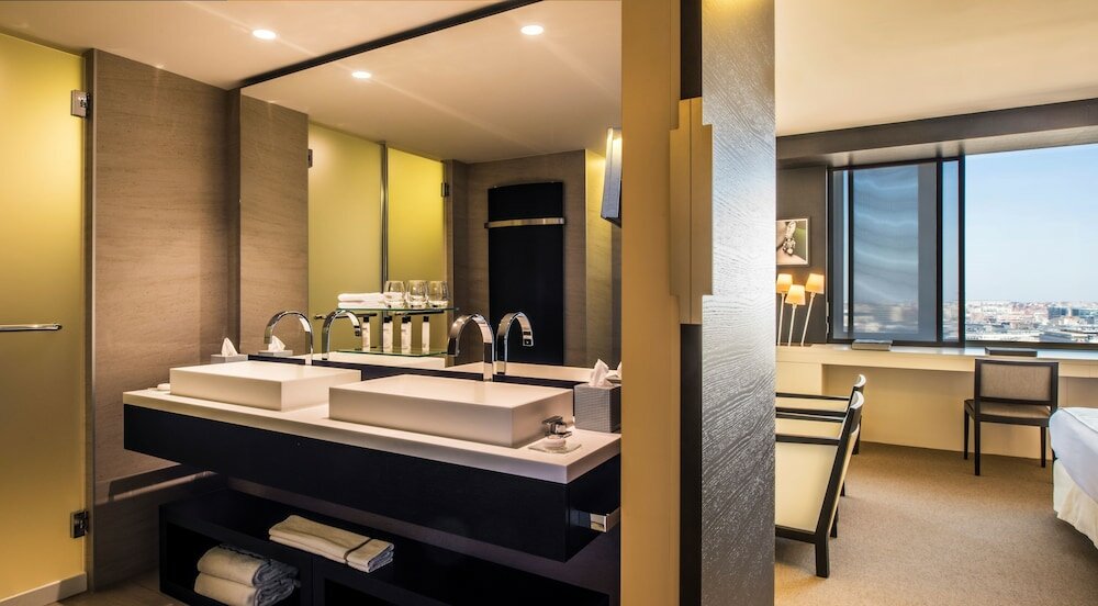 Фото The Hotel Brussels