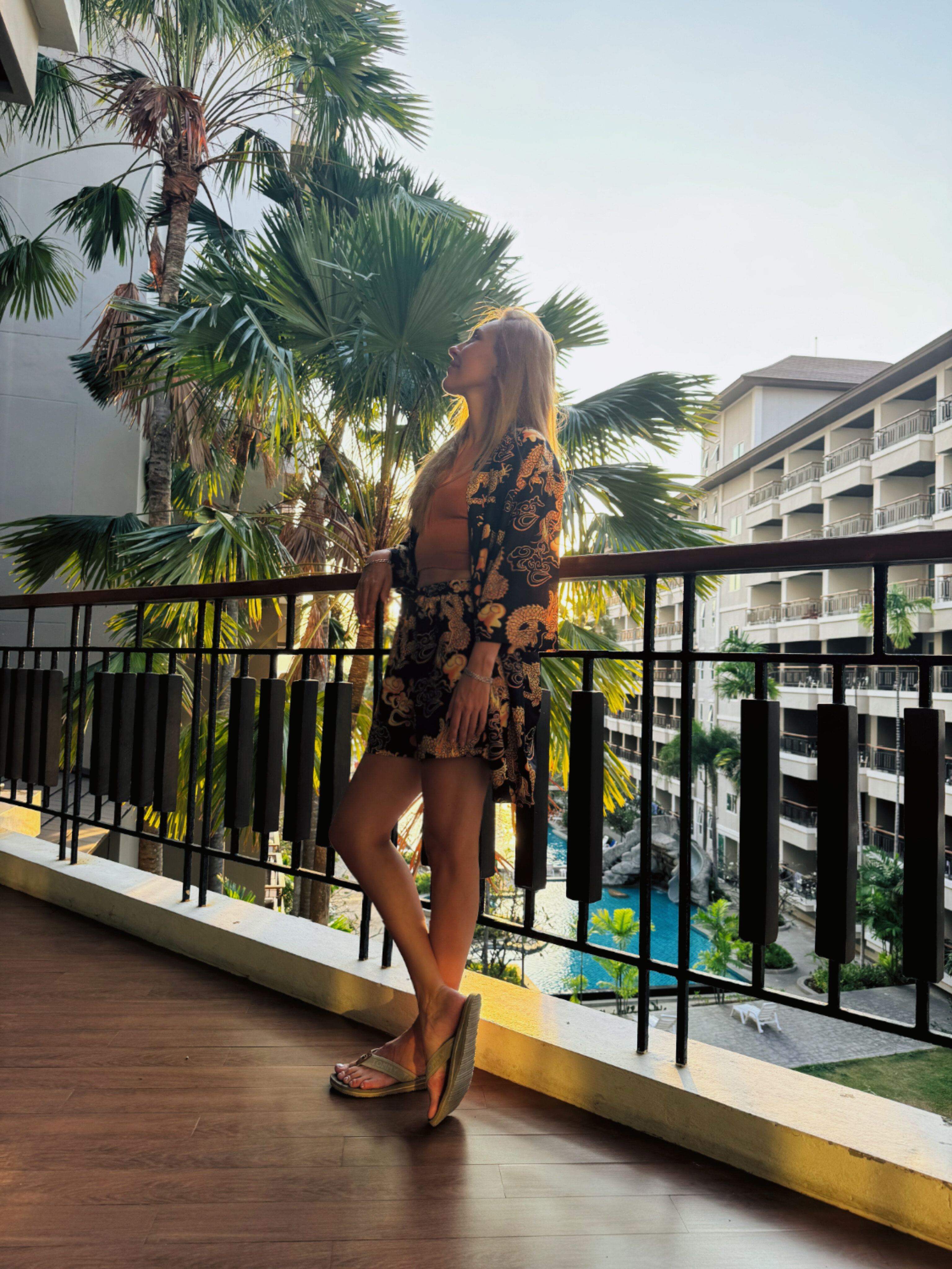 Фото Welcome World Beachfront Resort