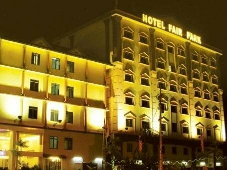 Внешний вид отеля Fair Park Hotel в Ипохе, фото 1