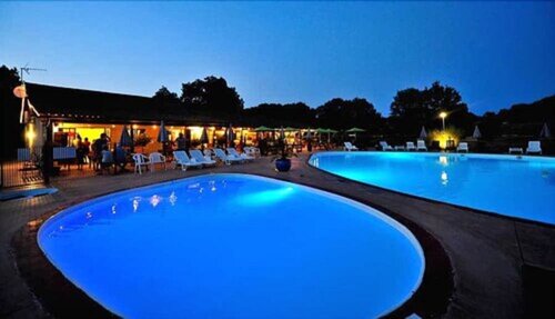 Гостиница Camping Les Cigales в Гурдоне