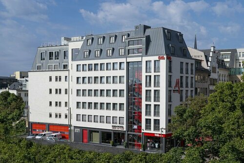 Гостиница Eden Hotel Früh am Dom в Кёльне