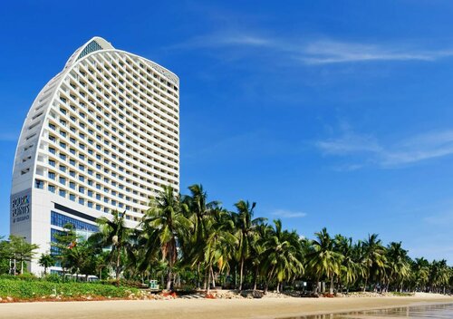 Гостиница Four Points by Sheraton Hainan Sanya в Санье