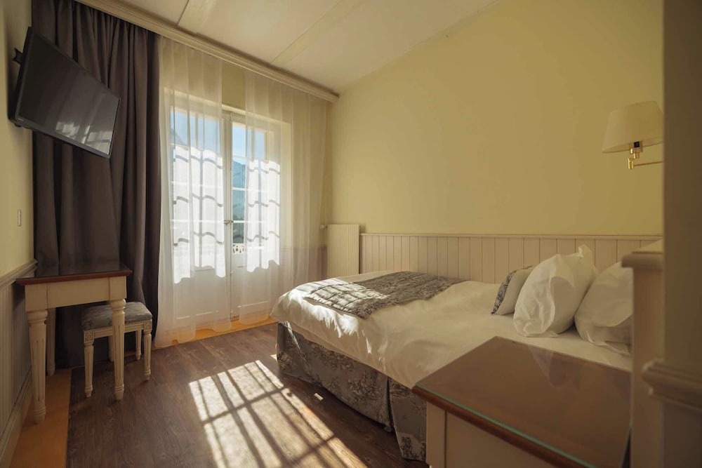 Фото Hotel Regina Wengen