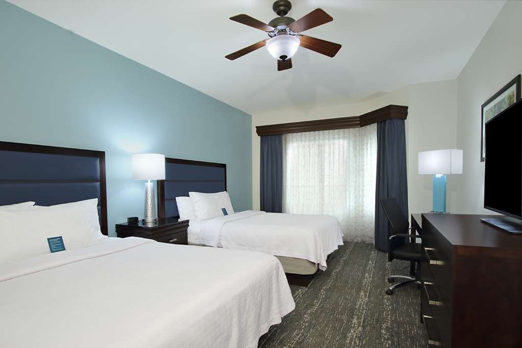 Фото Homewood Suites by Hilton Miami Airport West