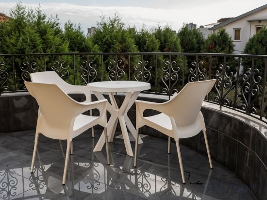 Фото Hotel Crnogorska Kuca