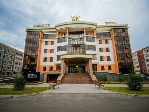 Гостиница Goldman Empire в Астане