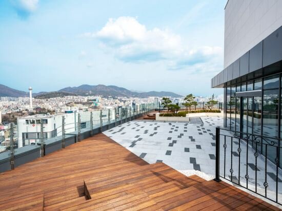 Фото Lavalse Hotel