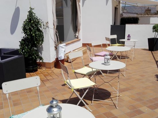 Фото Basic Hotel Doña Manuela