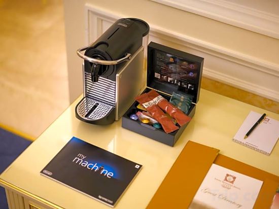 Фото Savoy Westend Hotel