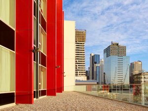 Гостиница Mercure Melbourne Therry Street