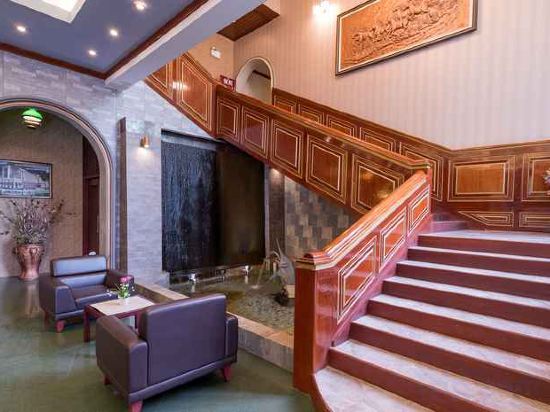 Фото Erawan Hotel