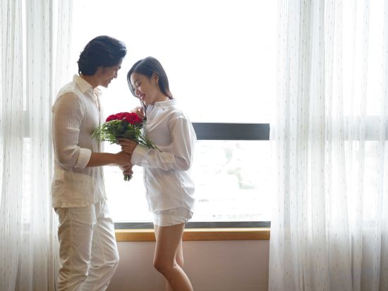 Фото G8 Luxury Hotel and SPA Da Nang