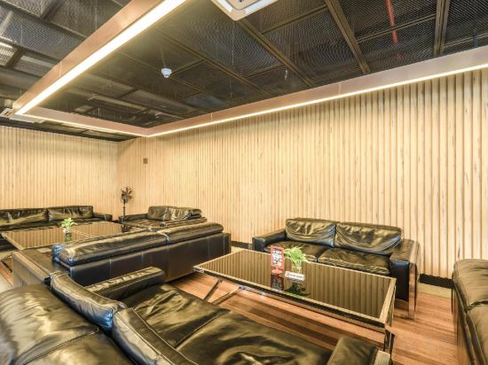 Фото Galleria 12 Sukhumvit Bangkok by Compass Hospitality