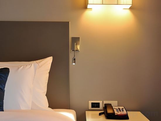 Фото Best Western Sukhumvit 20