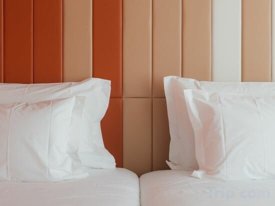 Фото Lumen Hotel & The Lisbon Light Show