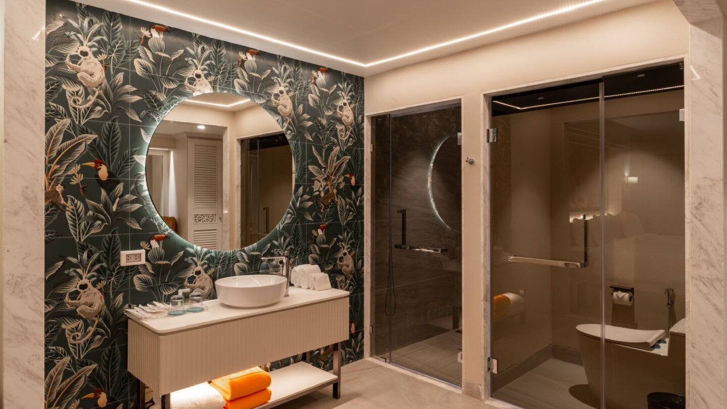 Фото The Hotspring Beach Resort & SPA